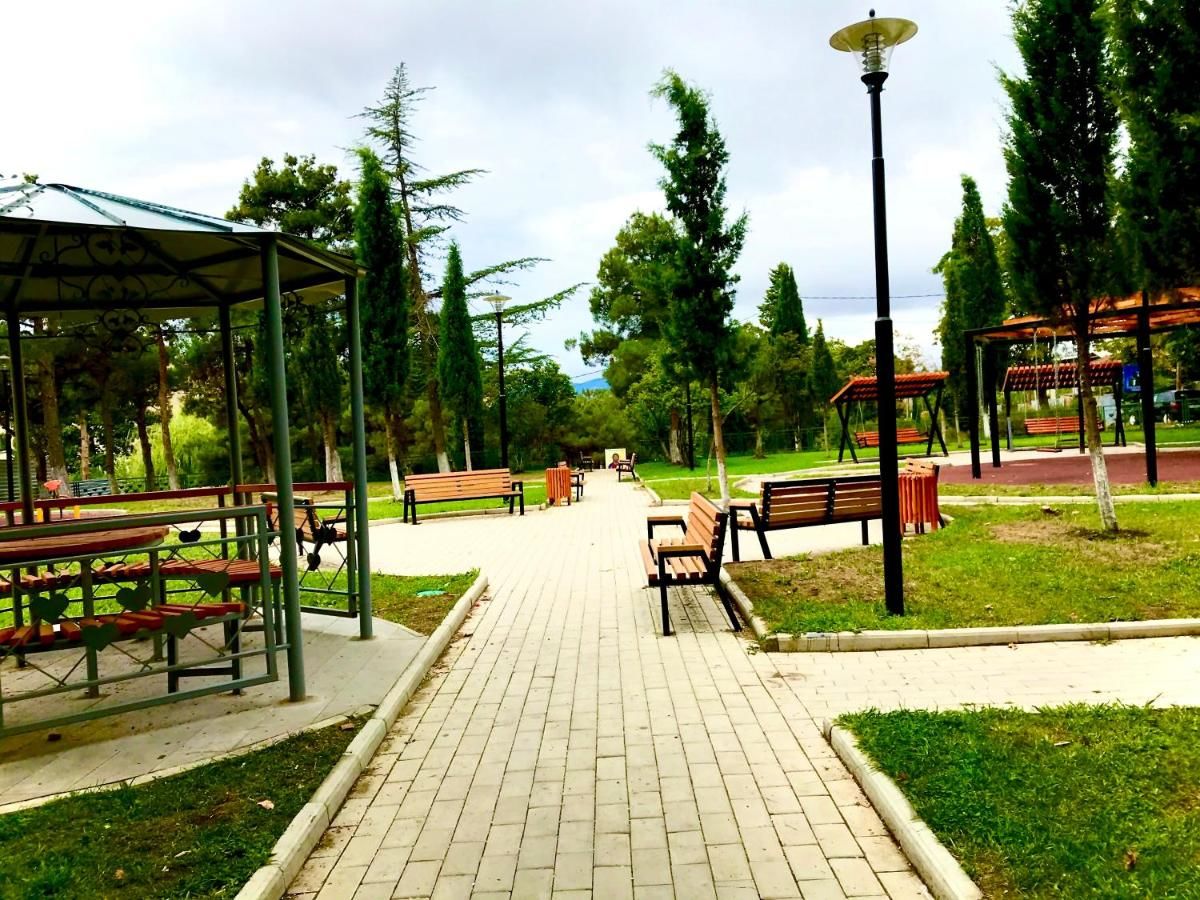 Гостевой дом Eco Holiday House Тбилиси-6