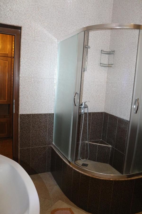 Гостевой дом Eco Holiday House Тбилиси-47