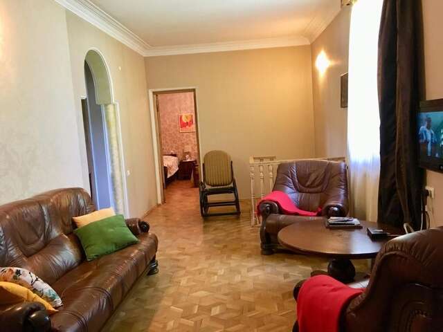 Гостевой дом Eco Holiday House Тбилиси-42